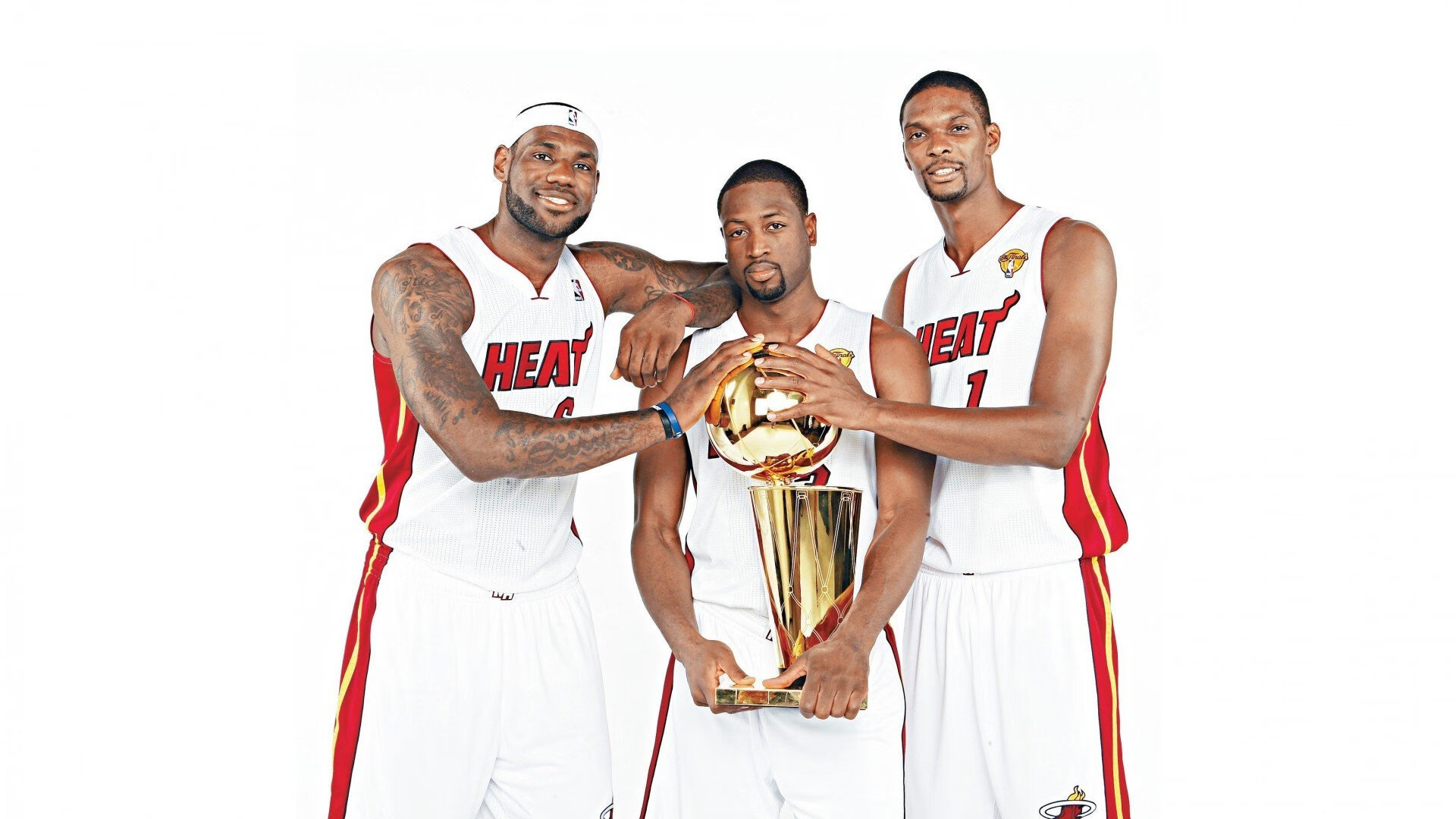 国足场上球员体能分布地图可视化，国足体能训练标准